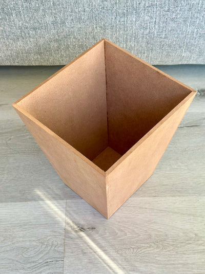 Wastebasket