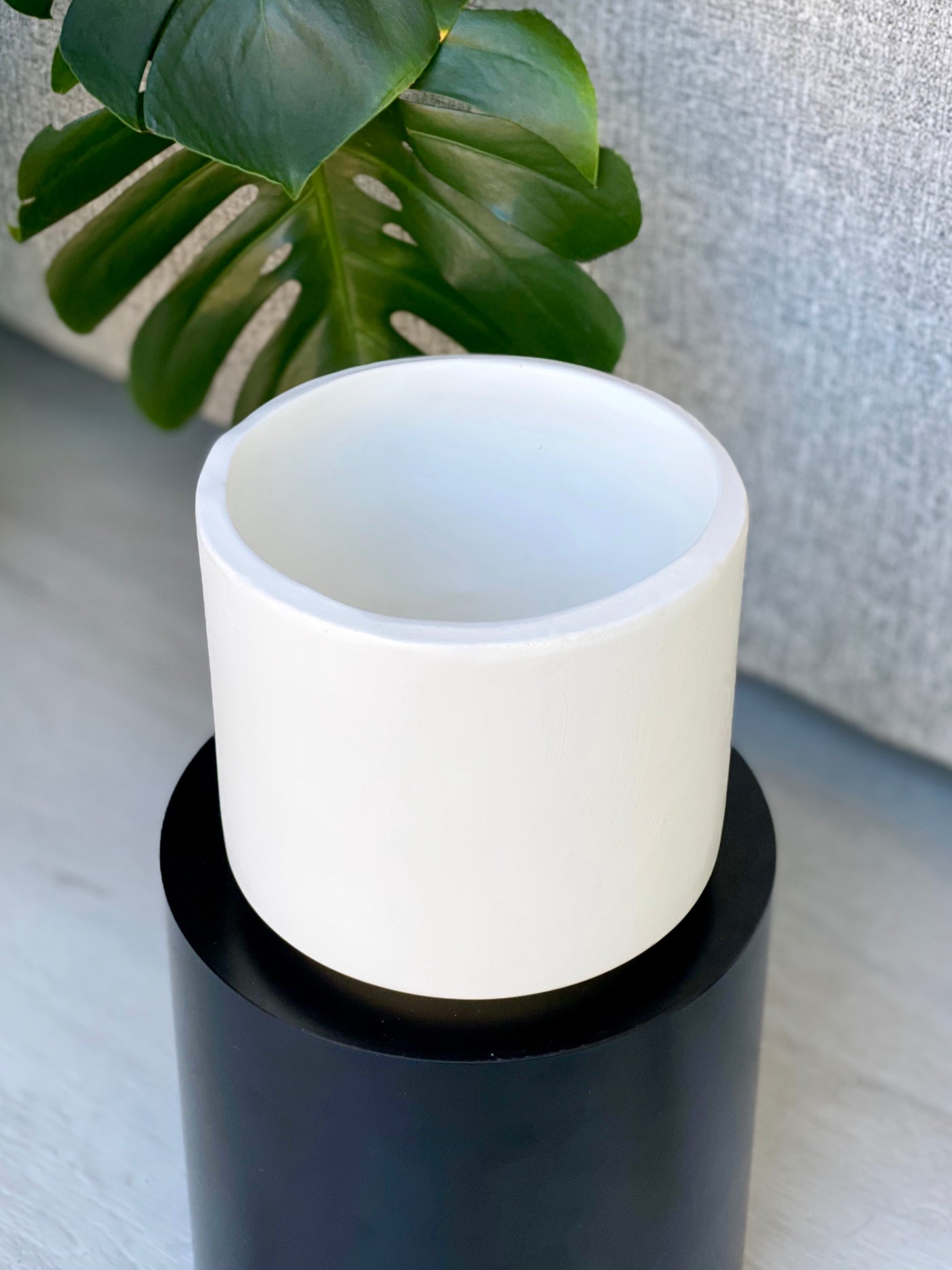 Round Indoor Planter